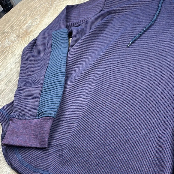 Mens fashionable light hoodie - Picture 3 of 5